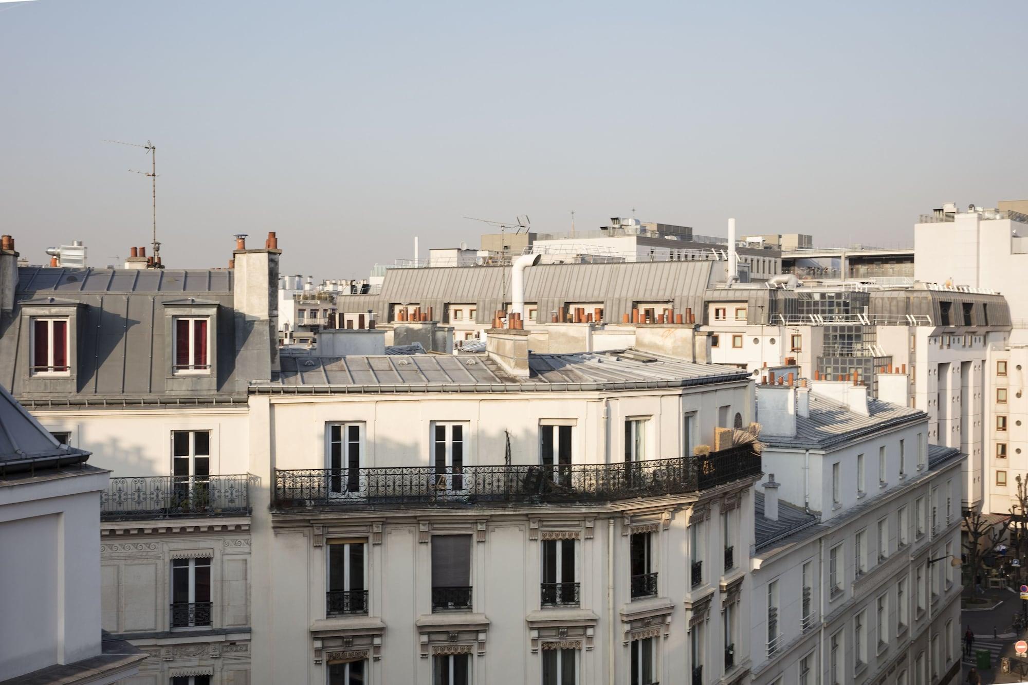 Maison Breguet Paris Exterior foto Haussmann apartment buildings in Paris